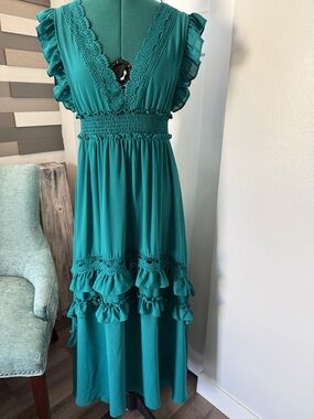 Baltic Born | Dresses | Baltic Born Estefania Maxi Dress Brown Floral Size  Ss | Poshmark
